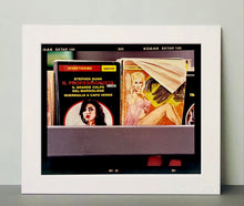 Load image into Gallery viewer, Segretissimo Special Italian Spy / Thriller novels photographed in Milan.